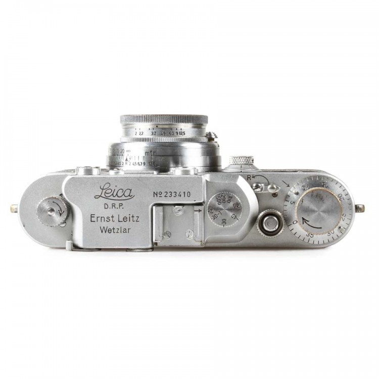 Câmera analógica 35mm Leica III com lente Summar 50mm f2 - USADA
