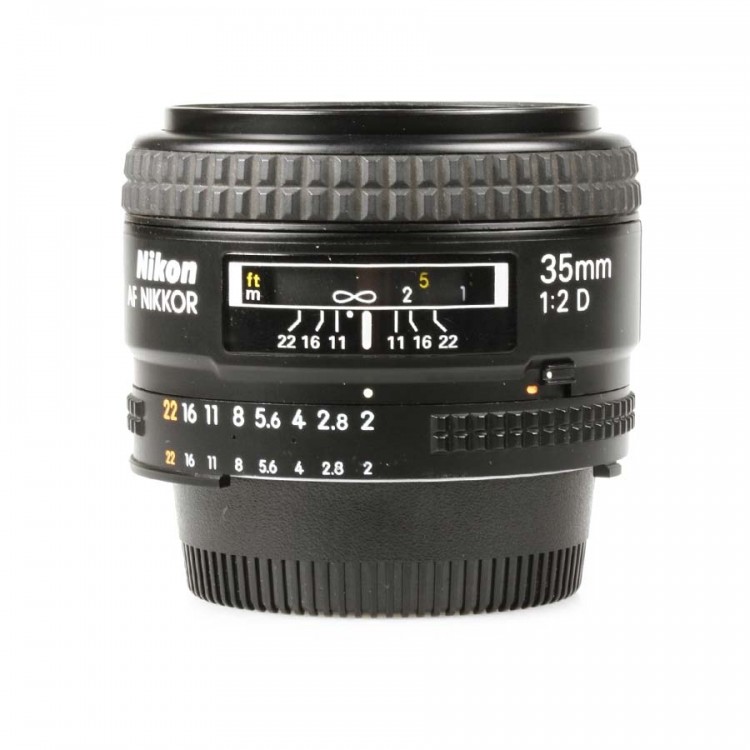 Objetiva Nikon AF NIKKOR 35mm f2D  - USADA