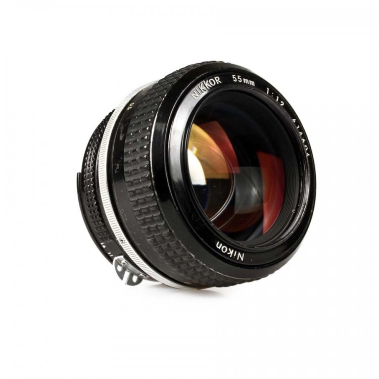 Objetiva Nikon AI NIKKOR 55mm f1.2 - USADA
