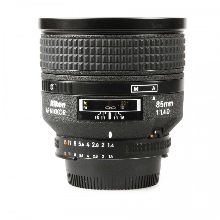 Objetiva Nikon AF NIKKOR 85mm f1.4D - USADA