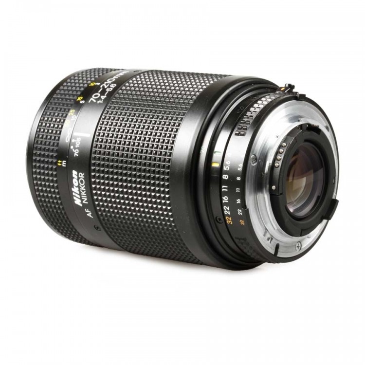 Objetiva Nikon AF NIKKOR 70-210mm f4-5.6 - USADA