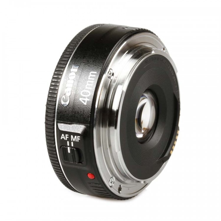 Objetiva Canon EF 40mm f2.8 STM - USADA