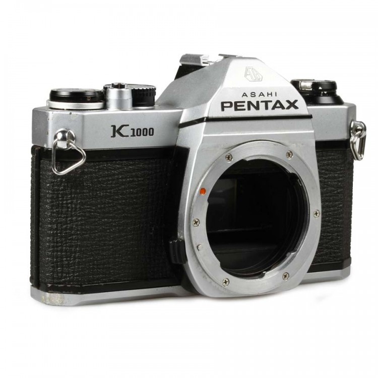 Câmera analógica 35mm Pentax K1000 - USADA