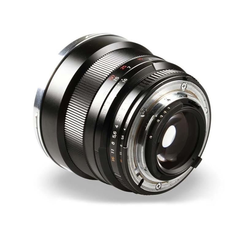 Objetiva ZEISS Planar T* 85mm f1.4 ZF.2 (Nikon F) - USADO