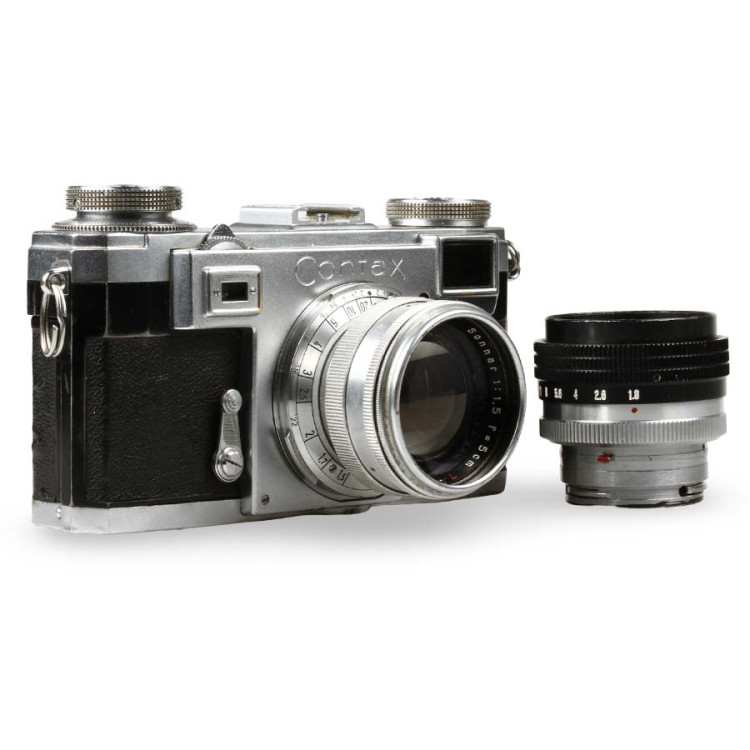 Câmera analógica 35mm Contax IIa com lente Carl Zeiss Jena Sonnar 50mm f1.5 e Helios-103 53mm f/1.8 - USADO
