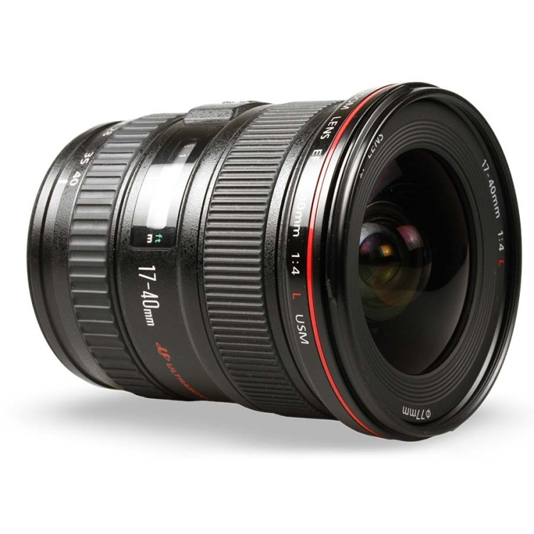 Objetiva Canon EF 17-40mm f4L USM - USADO