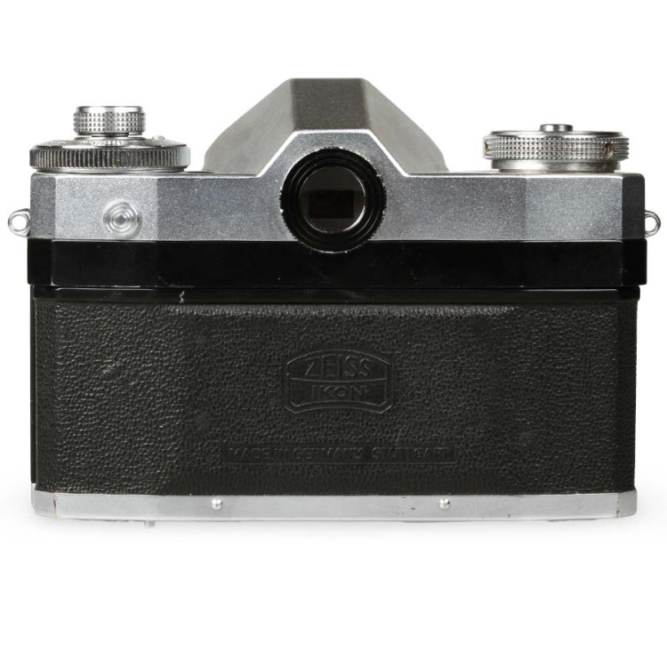 Câmera analógica 35mm Contaflex II - USADO