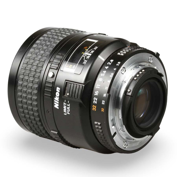 Objetiva Nikon AF NIKKOR 60mm f2.8D MICRO - USADO