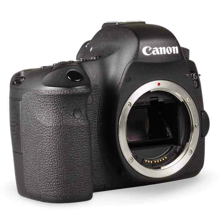 Câmera DSLR Canon EOS 6D - USADO (52.793 DISPAROS)