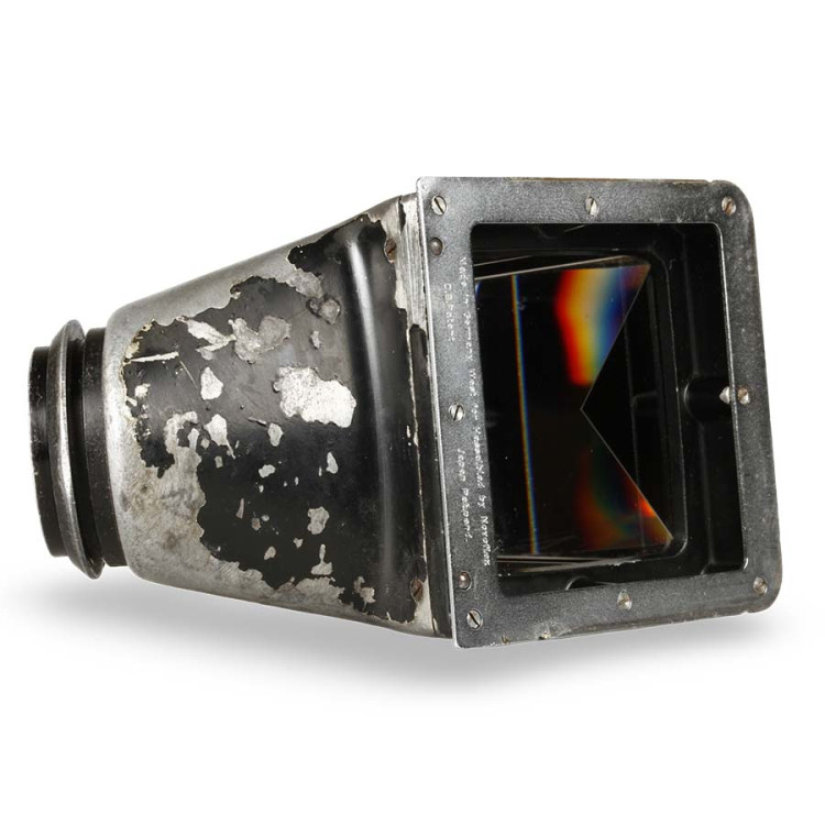 Visor prismático Hasselblad NC-2 para 501CM, 500EL/M, 503CW, 553ELX, 503CX e 500C/M - USADO