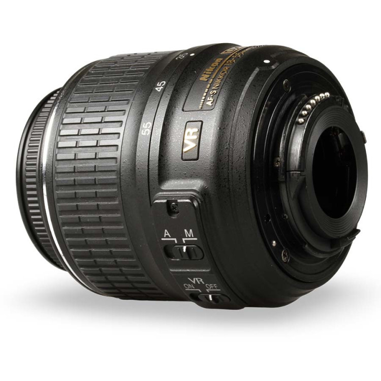 Objetiva Nikon AF-S NIKKOR 18-55mm f3.5-5.6G VR DX - USADO