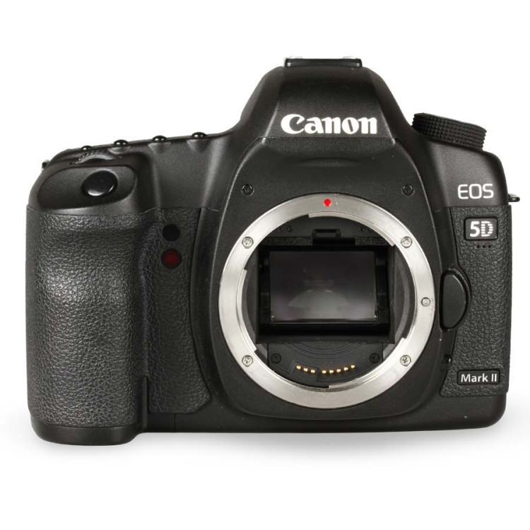 Câmera DSLR Canon EOS 5D Mark II - USADO (23.512 disparos)
