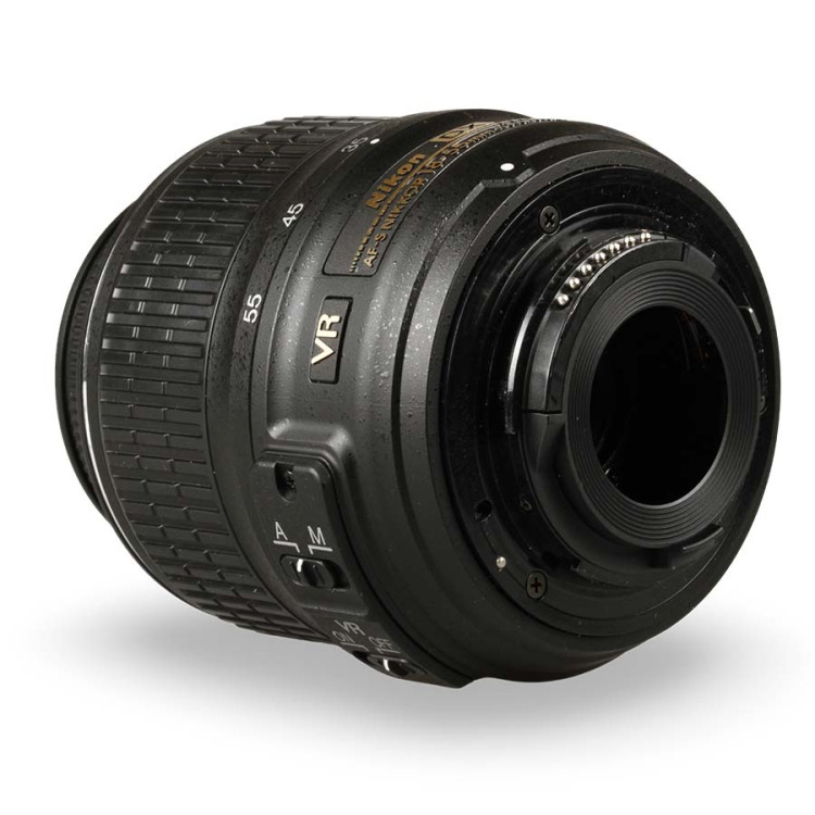 Objetiva Nikon AF-S NIKKOR 18-55mm f3.5-5.6G VR DX - USADO