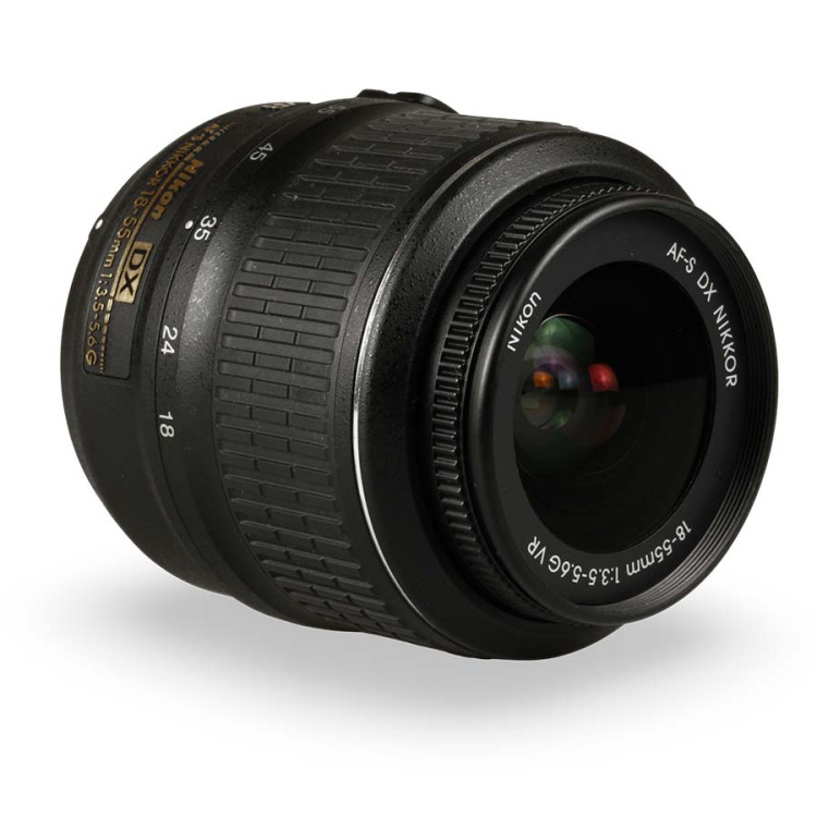 Objetiva Nikon AF-S NIKKOR 18-55mm f3.5-5.6G VR DX - USADO