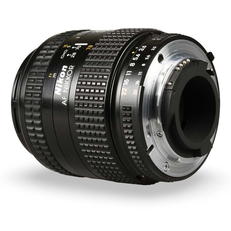 Objetiva Nikon AF NIKKOR 28-70mm f3.5-4.5D - USADO