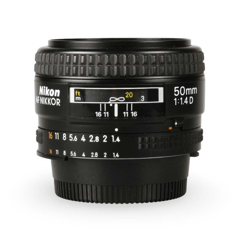 Objetiva Nikon AF NIKKOR 50mm f1.4D - USADA