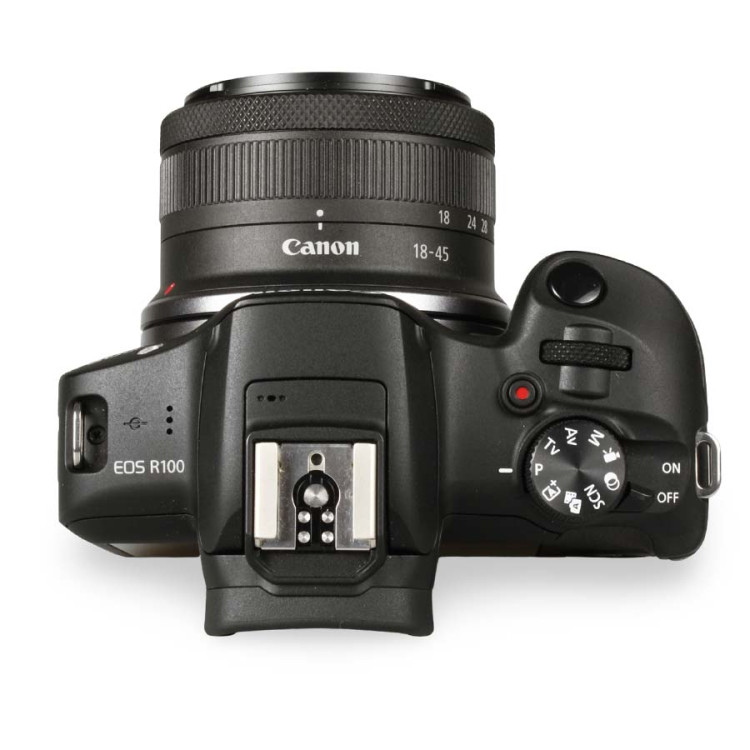 Câmera mirrorless Canon EOS R100 com lente RF-S 18-45mm IS STM - USADA (558 disparos)