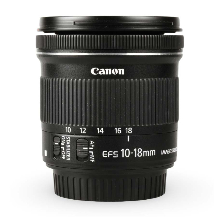 Objetiva Canon EF-S 10-18mm f4.5-5.6 IS STM - USADO