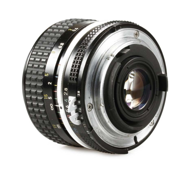 Objetiva Nikon AI NIKKOR 28mm f2.8 - USADA