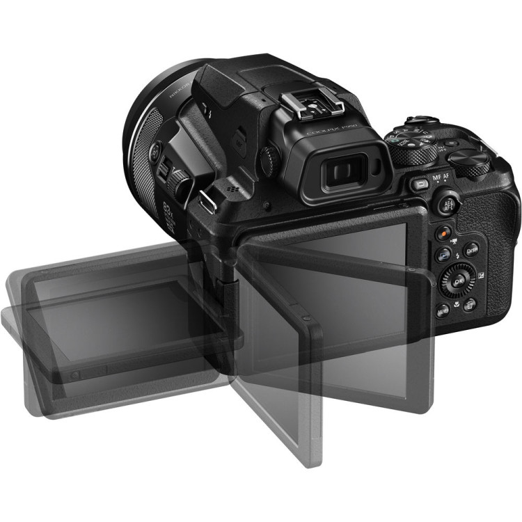Câmera superzoom Nikon Coolpix P950 com zoom óptico de 83x e vídeo 4K UltraHD