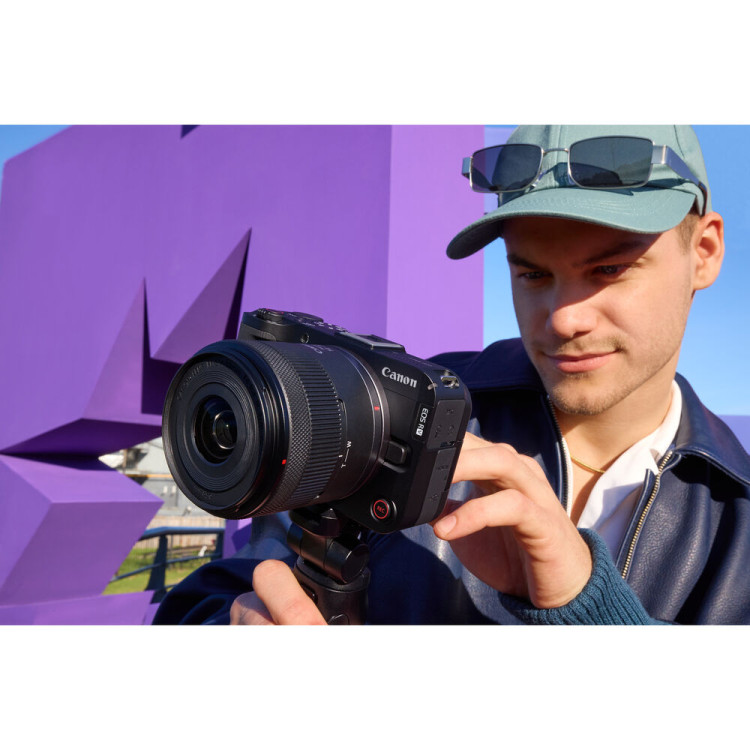 Câmera mirrorless Canon EOS R50V com RF-S 14-30mm IS STM PZ