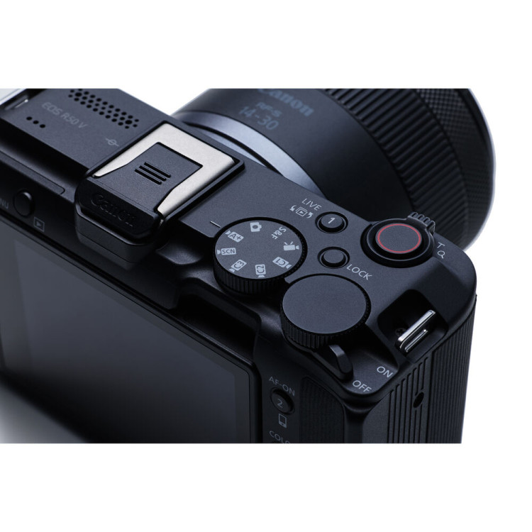 Câmera mirrorless Canon EOS R50V com RF-S 14-30mm IS STM PZ