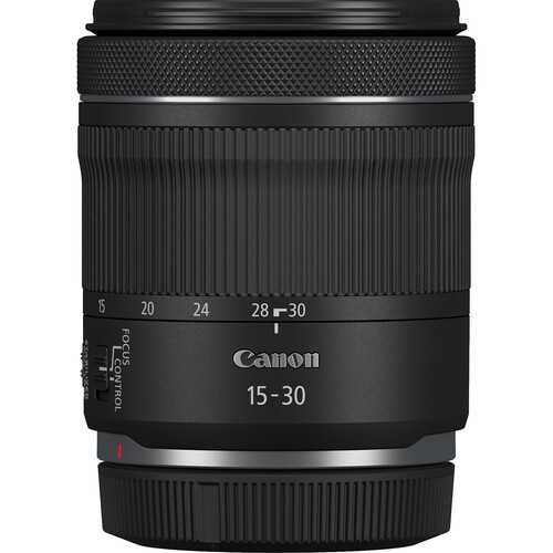 Objetiva Canon RF 15-30mm f4.5-6.3 IS STM