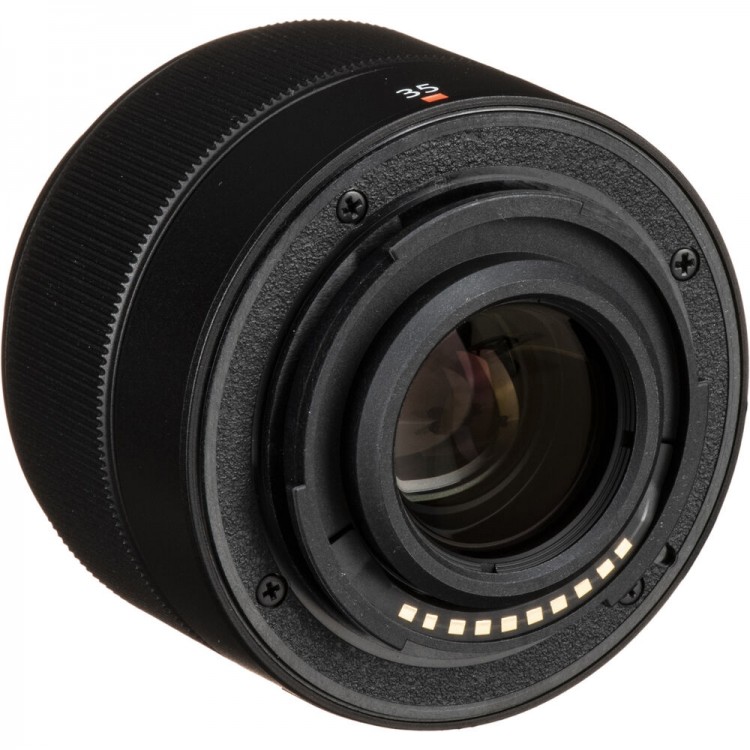 Objetiva Fujifilm XC 35mm f2