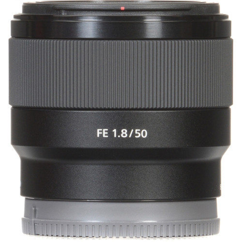 Objetiva Sony FE 50mm f1.8