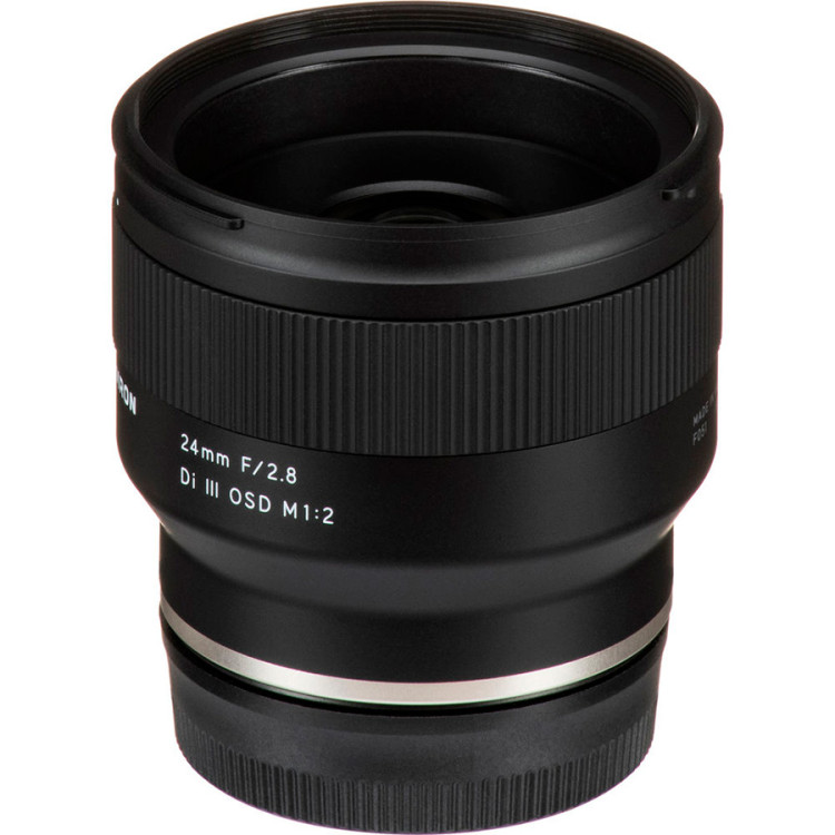 Objetiva Tamron 24mm f2.8 Di III OSD M1:2 (Sony E)