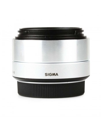 Objetiva Sigma 30mm f2.8 DN ART para micro 4/3 - USADA