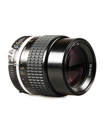 Objetiva Nikon AI-S NIKKOR 105mm f2.5 - USADA