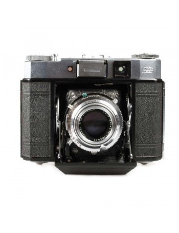 Câmera analógica médio-formato Zeiss Ikon Super Ikonta (534/16) com lente Tessar 75mm f3.5 - USADA