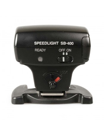 Flash Nikon Speedlight SB-400 - USADO