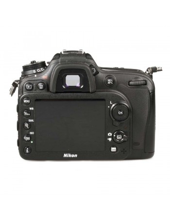 Câmera DSLR Nikon D7200 CORPO - USADA (980 disparos)
