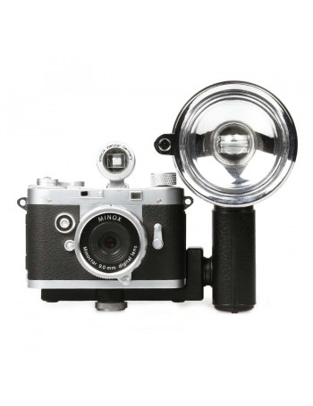 Câmera digital retrô Minox DCC 5.1 com flash externo - USADA