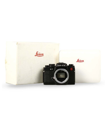 Câmera analógica 35mm Leica R7 - USADO