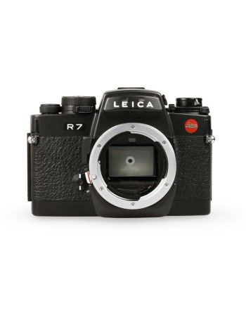 Câmera analógica 35mm Leica R7 - USADO