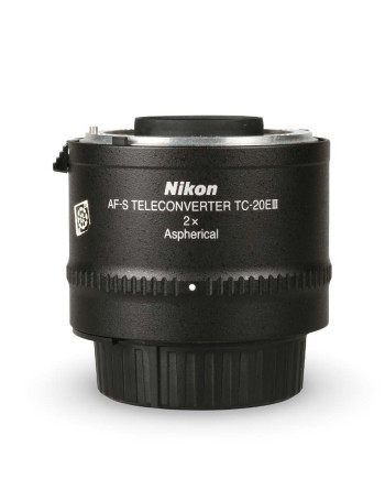 Teleconversor Nikon AF-S TC-20EIII 2x - USADO