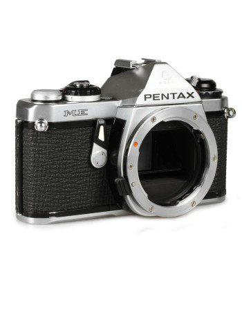 Câmera analógica 35mm Pentax ME - USADO