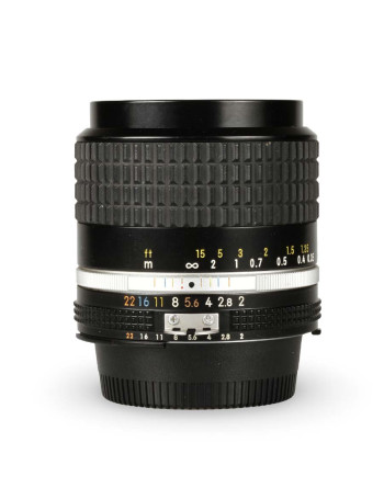 Objetiva Nikon AI-S NIKKOR 28mm f2 - USADO