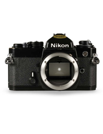 Câmera analógica 35mm Nikon FE CORPO - USADO