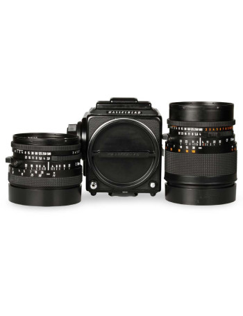 Câmera analógica médio formato Hasselblad 501C com lente 80mm f2.8 e Sonnar 150mm f4 - USADO