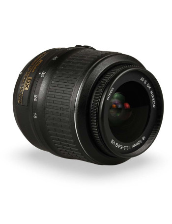 Objetiva Nikon AF-S NIKKOR 18-55mm f3.5-5.6G VR DX - USADO