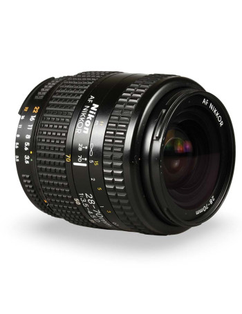 Objetiva Nikon AF NIKKOR 28-70mm f3.5-4.5D - USADO
