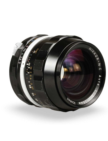 Objetiva Nikon AI NIKKOR-N.C 28mm f2 Auto - USADO