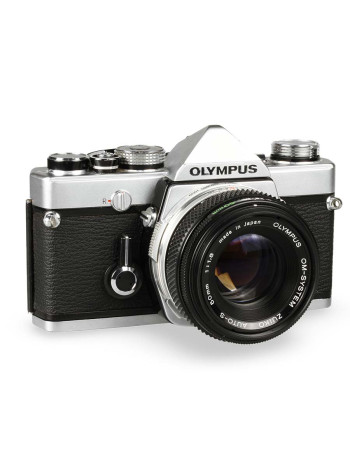 Câmera analógica 35mm Olympus OM-1n com lente 50mm f1.8 (PRATA) - USADA