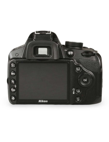 Câmera DSLR Nikon D3200 - USADO (5100 disparos)