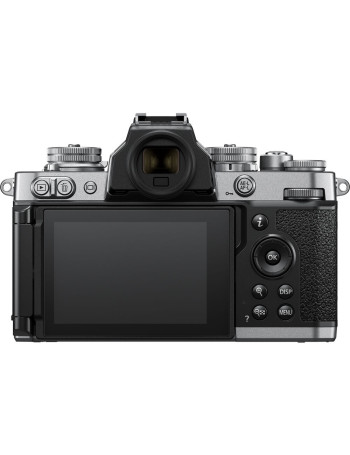 Câmera mirrorless Nikon Z fc com lente Z 16-50mm f3.5-6.3 VR (PRATA)