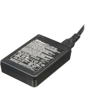 Carregador de bateria Nikon MH-62 para EN-EL8